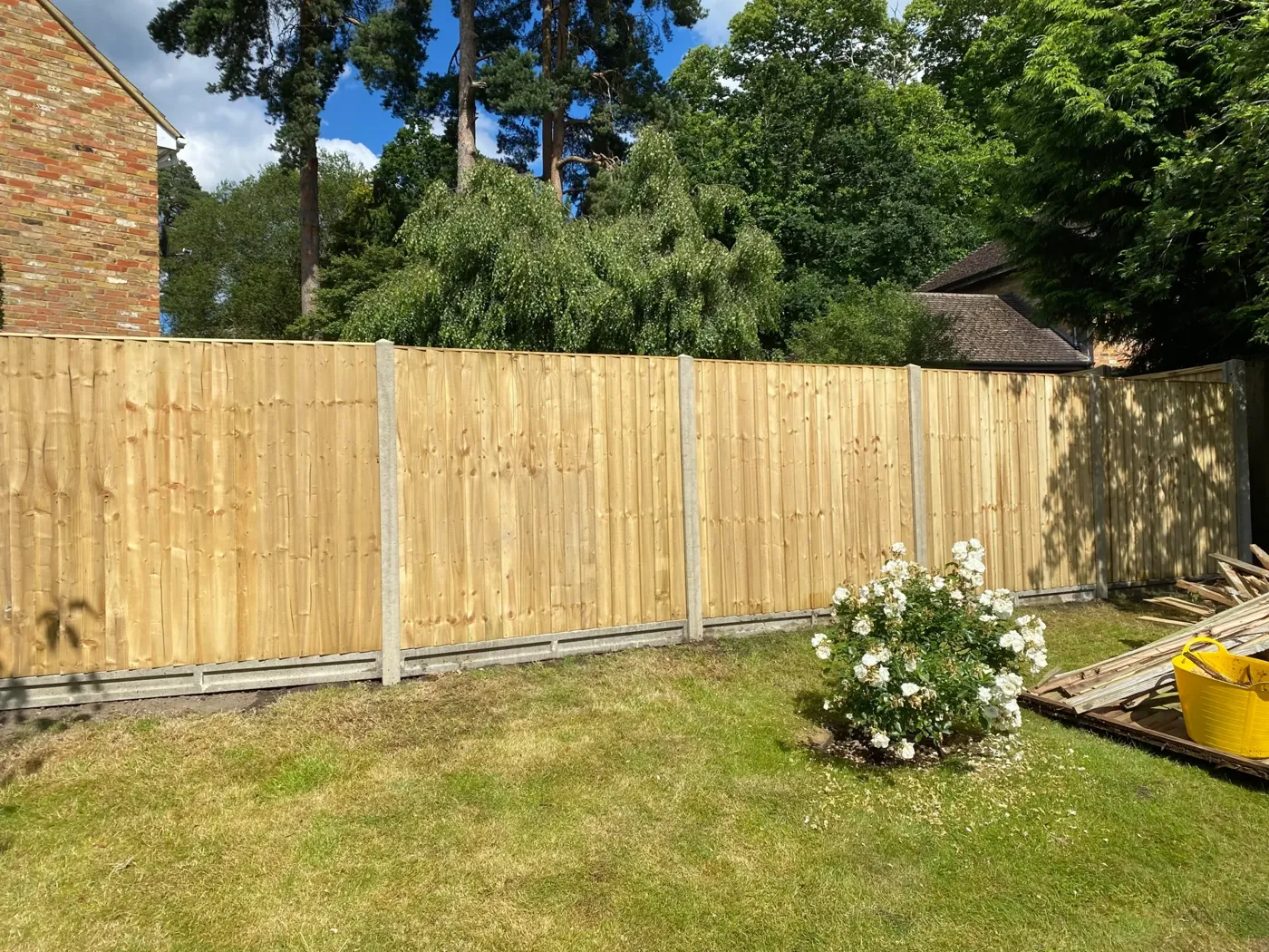 Replacement garden fencing